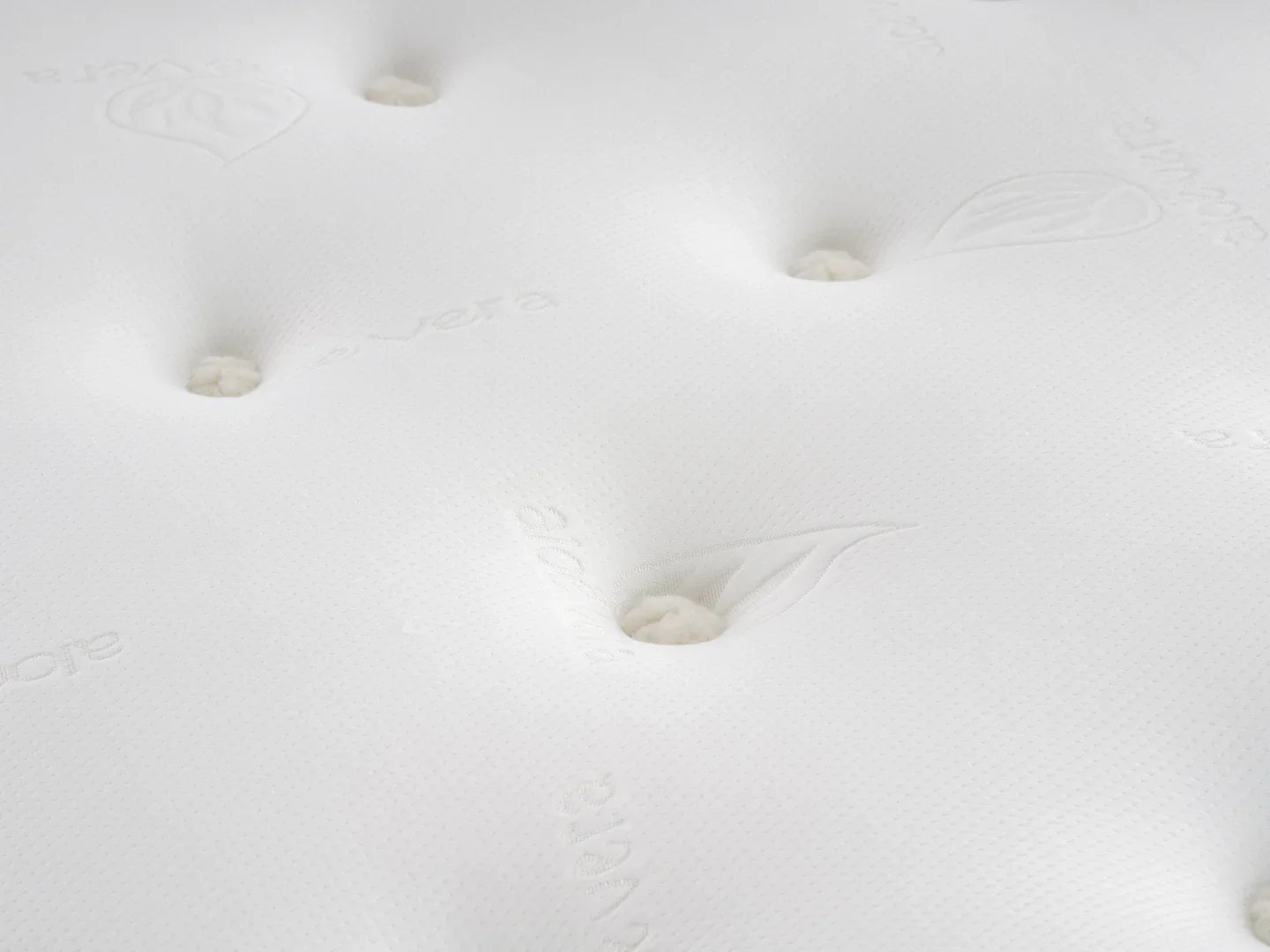 Aloe Vera 1000 Pocket Sprung Luxury Memory Mattress